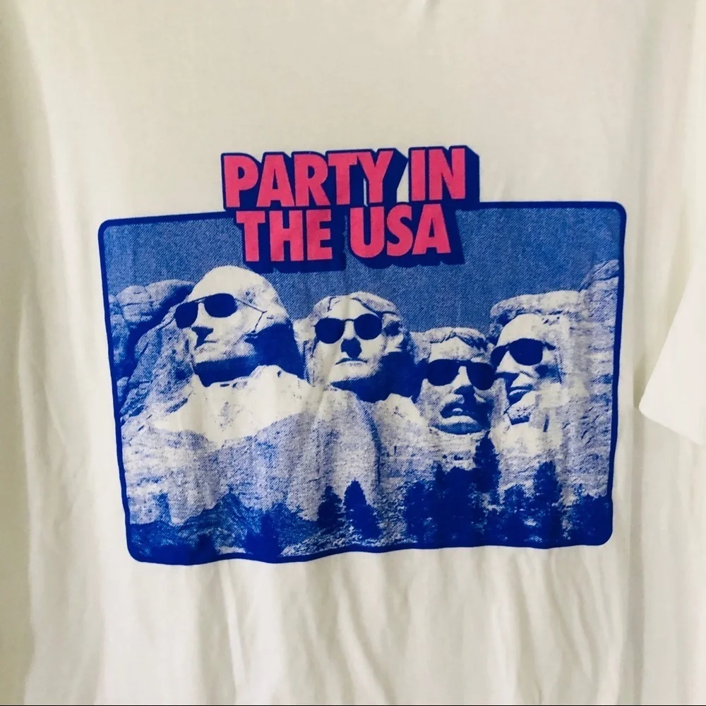 NWOT party in the USA Mount Rushmore graphic short sleeve men’s top size large - Picture 3 of 5